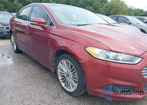 2014 Ford Fusion Hybrid Se z USA, uszkodzony, nr VIN 3FA6P0LU7ER376633